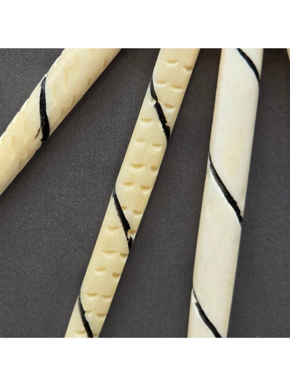 Vintage Batik Style Carved Bone Spike Necklace 16" Ethnic Tribal Horn Bib - Picture 16 of 16